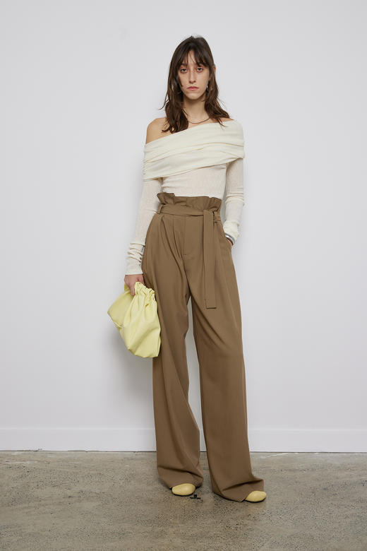 一字肩卷领打底衫 商品图0