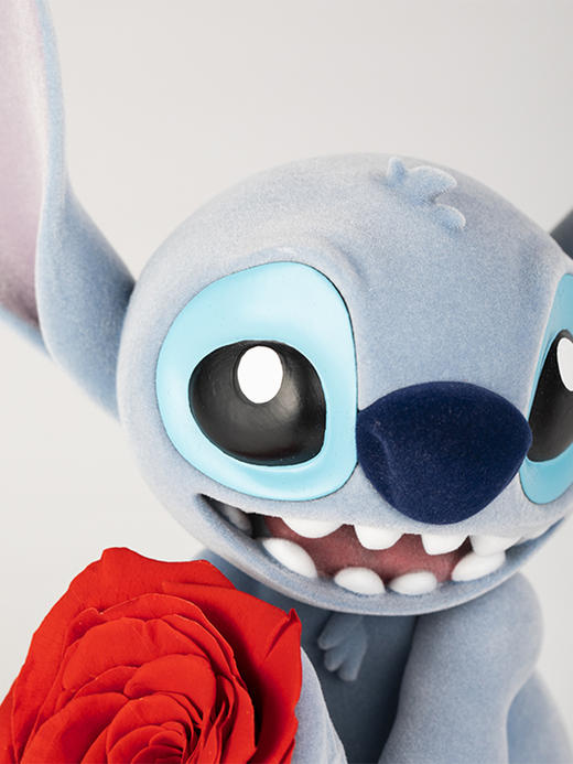 VBEINGS花语 迪士尼史迪仔永生花玫瑰花 礼盒玫瑰花摆件花束送生日礼物 商品图5