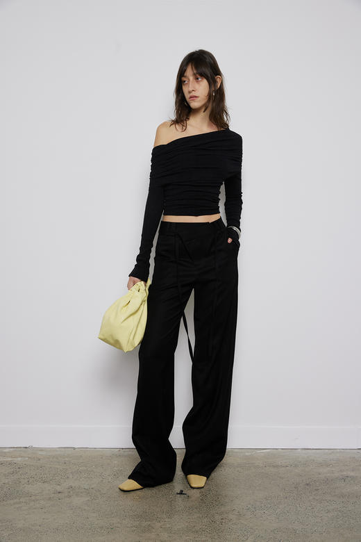 一字肩卷领打底衫 商品图0