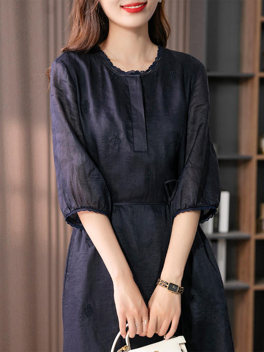 YX【定制17天】高级感刺绣绣花苎麻连衣裙女2023夏季新款灯笼袖显瘦中长裙 商品图2