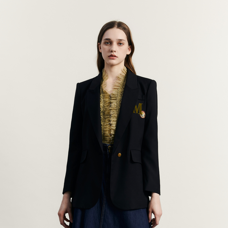 谜底西装外套女2023秋季新款翻驳领宽松绣花一粒扣西服233MW0970