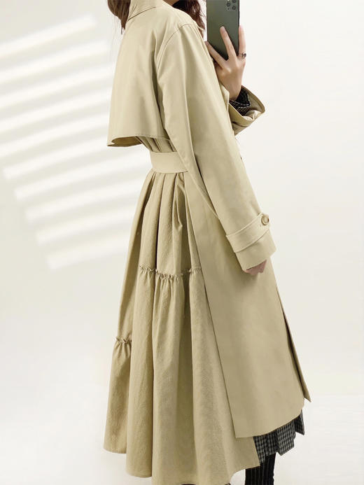 YX【定制17天】轻奢小众拼接长款风衣女2023秋季新款韩版设计感后背抽褶百搭外套 商品图0