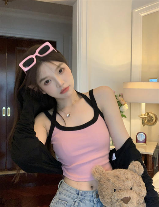 <曾小咸推荐>拼色吊带背心女交叉性感短款外穿内搭美背弹力修身（自带一体胸垫）39.99/件 50/2件！【预售款，预计3-15天发货】 商品图6