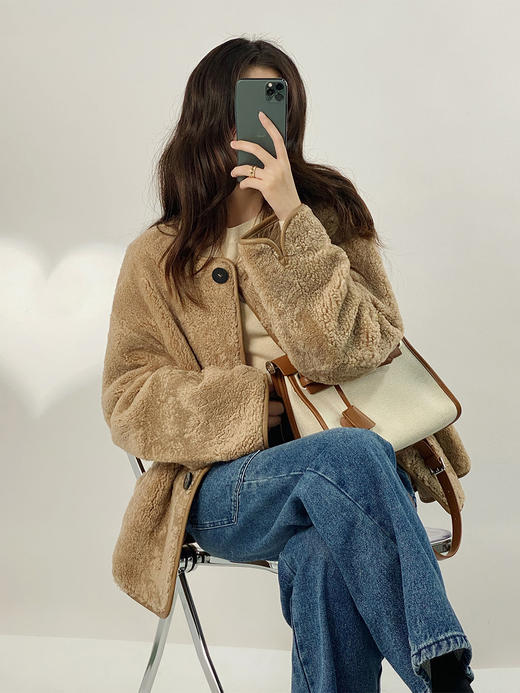 YX【定制20天】高级感羊剪绒皮草外套女2022冬季新款韩版时尚气质减龄保暖大衣 商品图3
