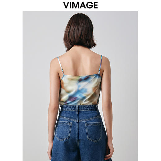 VIMAGE纬漫纪新款抽象印花小吊带V2013613 商品图4