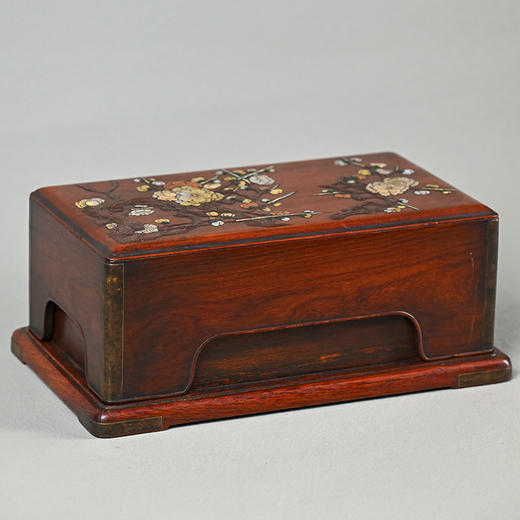 清 黄花梨百宝嵌花卉纹盖盒 商品图4