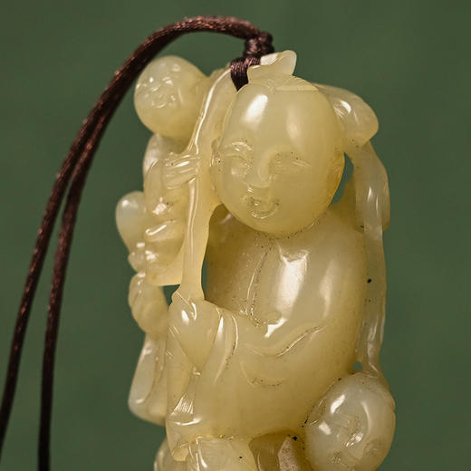 清 和田玉雕童子把件 商品图2