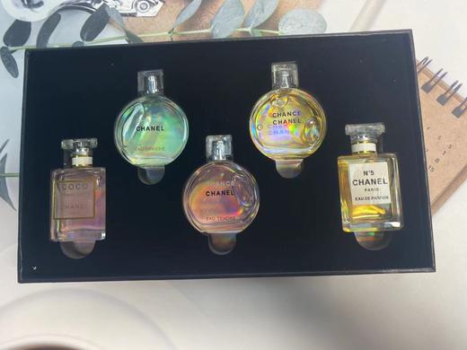 香奈儿香水五件套礼盒 经典No. 5香水/可可小姐/粉邂逅/绿邂逅/黄邂逅 DJ 商品图3