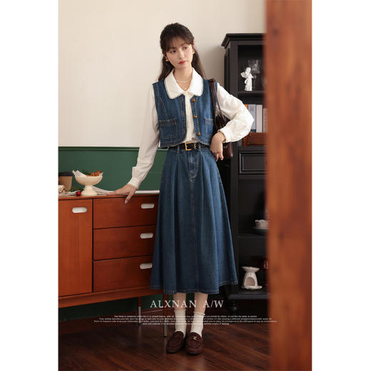 鹿向南《菲林日记》牛仔时尚套装女春秋2025新款半身裙马甲两件套 商品图1