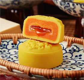 流心奶黄月饼