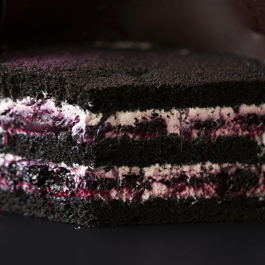 七夕节「玫你不行」莓果酱夹心黑巧克力蛋糕 商品图6