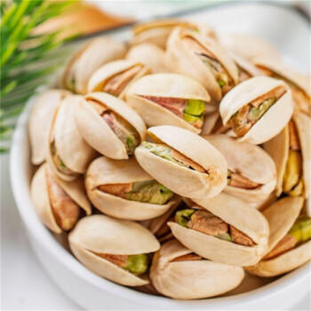 鲜记 休闲食品坚果果干组合大礼包 坚果礼盒坚果潮礼 1.24kg/盒 商品图1