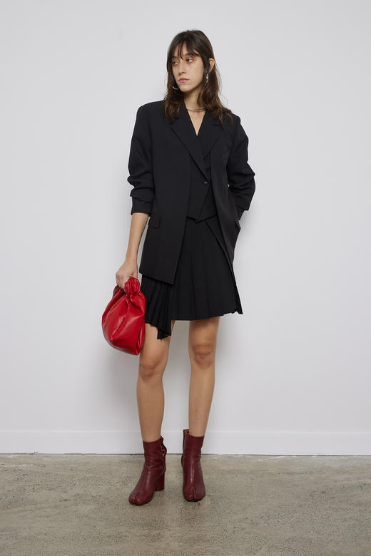 压褶不对称重工短半裙 商品图0