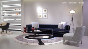 深邃蓝调的Jues沙发，让推门而入尽是家的舒缓愉悦