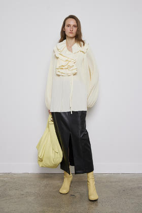 可拆卸立体花翎衬衣