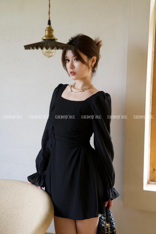 【门店同款】秋季浪漫主义-压褶喇叭袖连衣裙 153793435 商品图0