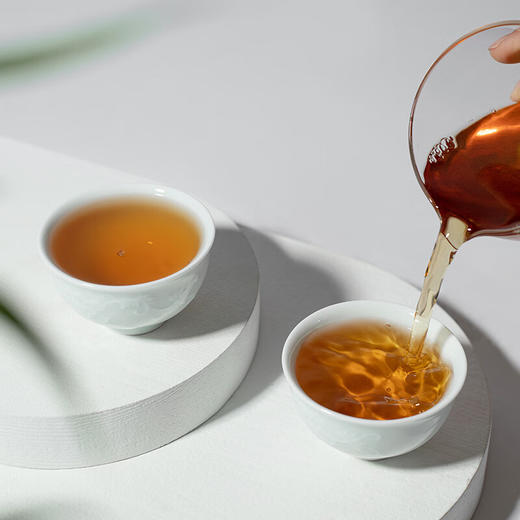 八马茶业福系列3年白牡丹单饼白茶357g 商品图1