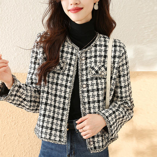 SMZ9454 2023新款秋季小香风高级感别致上衣格子遮肚显瘦时尚短款外套女潮 商品图0