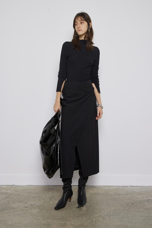 木耳领肩部车线打底衫 商品图0