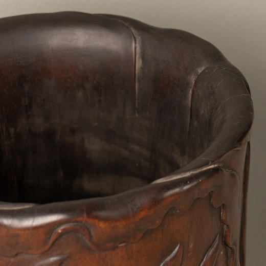 清 红木雕花卉纹花口笔海 商品图3