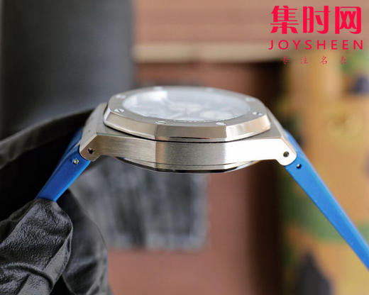 爱彼AP皇家橡树系列 男士石英腕表 商品图5