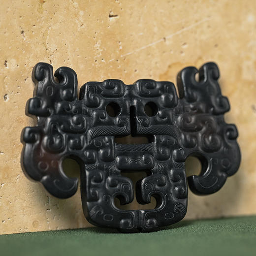 清 玉雕云雷纹配饰 商品图3