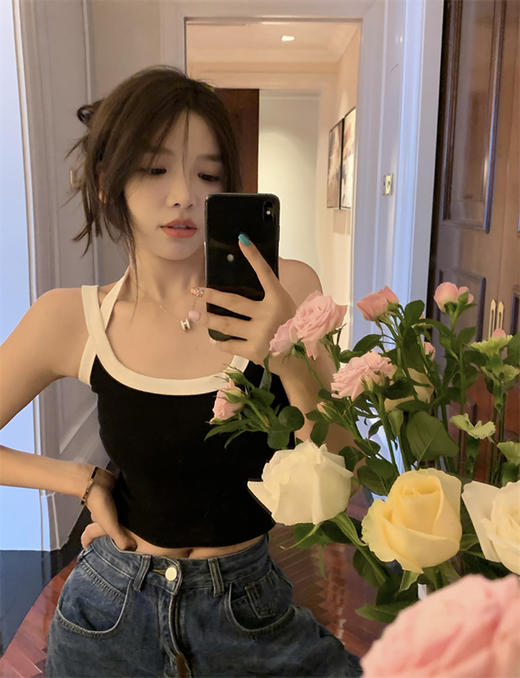 <曾小咸推荐>拼色吊带背心女交叉性感短款外穿内搭美背弹力修身（自带一体胸垫）39.99/件 50/2件！【预售款，预计3-15天发货】 商品图4