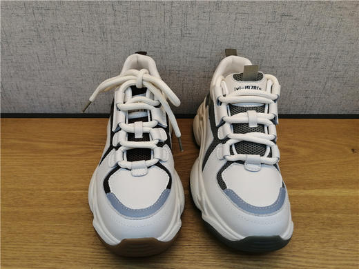 豪行春季新款21178991真皮时尚休闲低跟女鞋单鞋网鞋专柜正品 商品图1