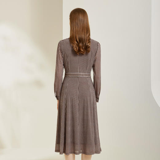 NG807斯尔丽瑟俪2023秋季新款定位弹力印花高腰节显瘦长袖A摆连衣裙 商品图1