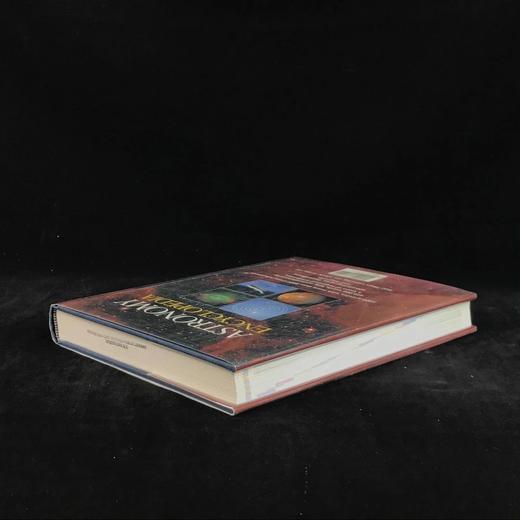 牛津天文学百科全书（2002） 数百幅插图 精装大16开 商品图2