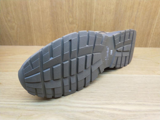 豪行真皮舒适休闲男鞋12162918时尚平底运动低跟单鞋 商品图2