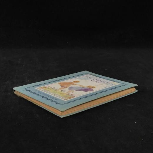 约20世纪早期 孩童生日书 玛格丽特塔兰特12幅彩色手工贴图 精装64开 商品图1