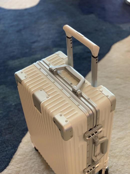 【出行必备】新款日本OMECHOO行李箱多功能铝框拉杆箱静音万向轮商务旅行箱 商品图3
