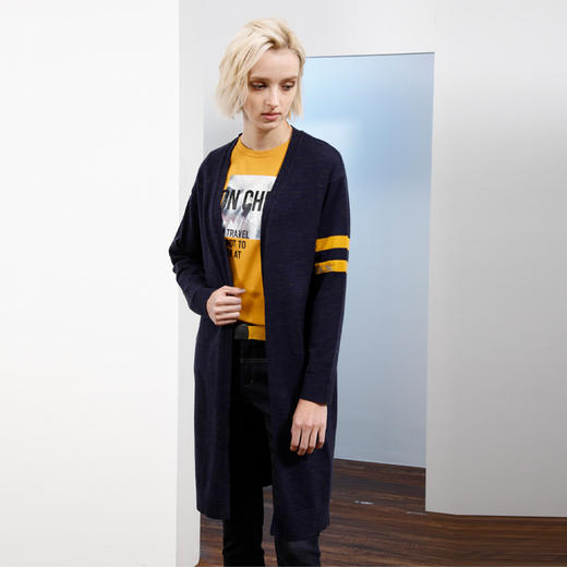 ME3Z027麦克斯菲瑞针织上衣 商品图3