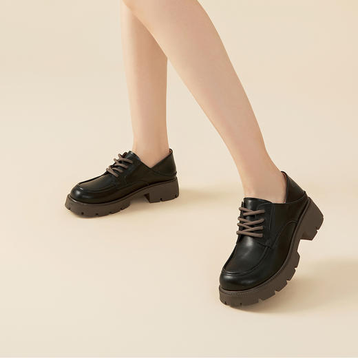 Safiya/索菲娅2023秋季 复古系带圆头深口两穿英伦牛津布洛克粗跟皮鞋SF33112003 商品图1