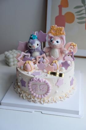 星黛露与玲娜贝尔