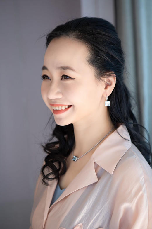 【海天一色】海蓝宝镶钻耳钩-CB12201088 商品图7