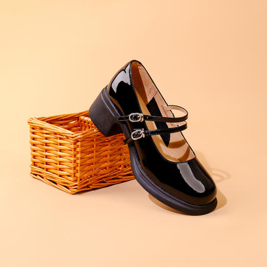 Safiya/索菲娅2023秋季新品法式复古漆皮粗跟圆头玛丽珍小皮鞋浅口单鞋SF33112453 商品图0