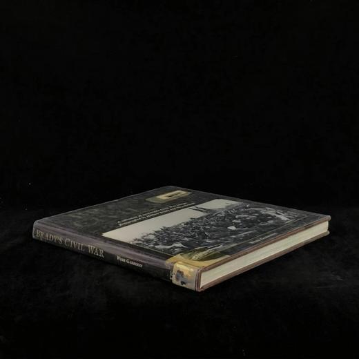 马修·布拉迪镜头下的美国内战 百余幅插图 精装大16开 商品图1