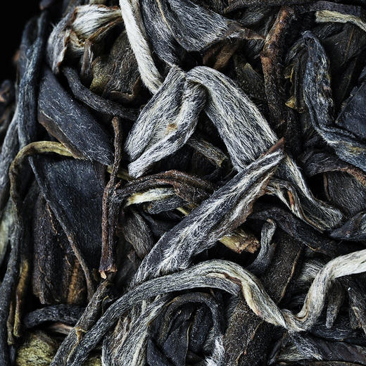 【勇攀高峰】2023年头春头采四大产区蕞高峰单株拼配而制诠释高山云雾出好茶独一无二的品鉴体验 商品图5