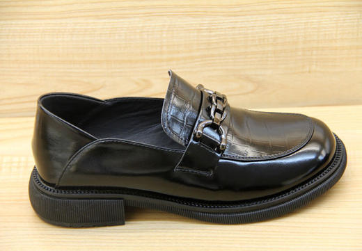 豪行秋季22301050一脚蹬黑色皮鞋真皮软底方根低跟女鞋单鞋 商品图3