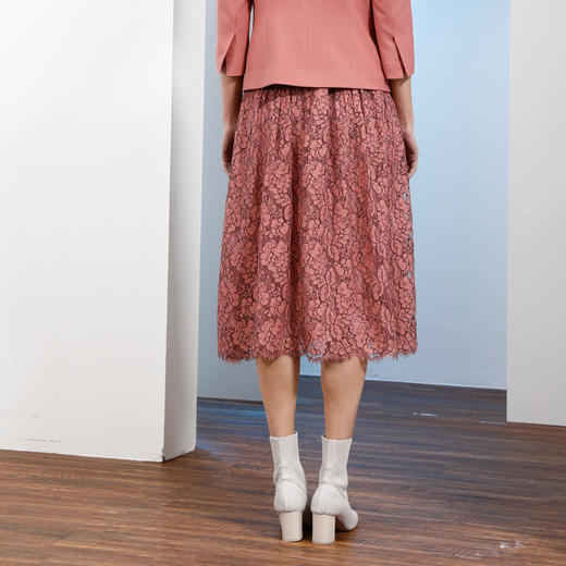 ME3Q102麦克斯菲瑞休闲短裙 商品图2