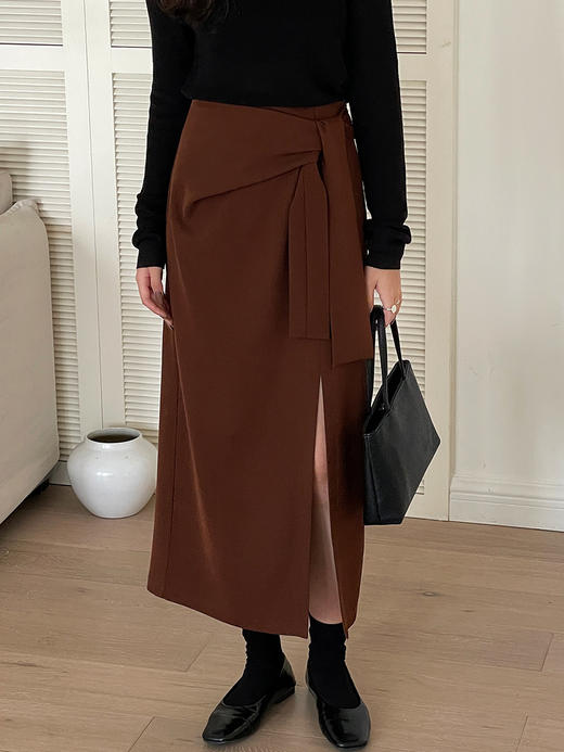 【不规则系带开叉半身裙女】2023秋季新款韩版高腰修身显瘦气质包臀裙，3D立体裁剪 显高显瘦，穿上后气质shi足的让姐妹们大方异彩简洁又不失气质的颜色搭配，将你的时尚气质休闲展现俏皮。 商品图2