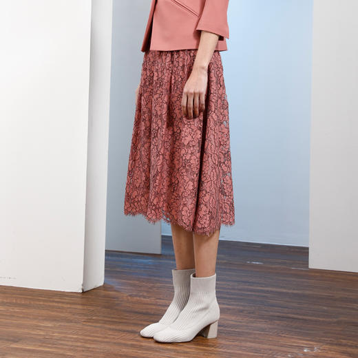 ME3Q102麦克斯菲瑞休闲短裙 商品图3