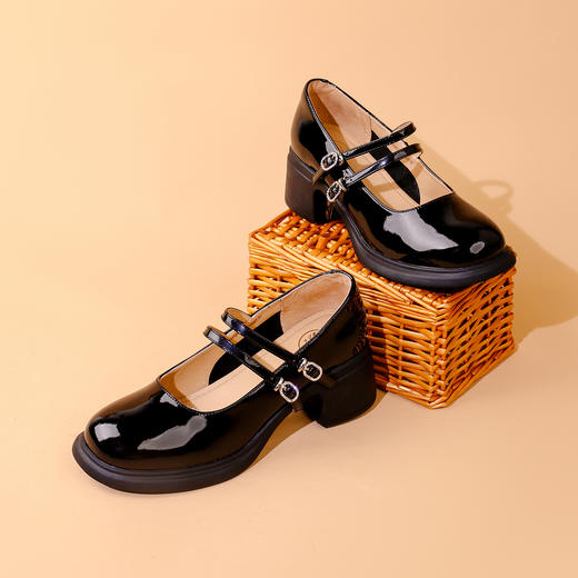 Safiya/索菲娅2023秋季新品法式复古漆皮粗跟圆头玛丽珍小皮鞋浅口单鞋SF33112453 商品图2