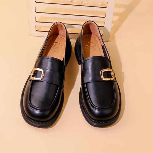 Safiya/索菲娅 2023秋季复古饰扣一脚蹬英伦软底粗跟小皮鞋乐福鞋 SF33112006 商品图5