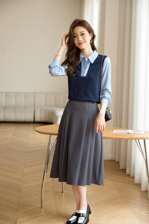 【专属特价】熙世界假两件撞色条纹长袖衬衫拼接针织上衣女士衬衣2025早秋款 商品图5