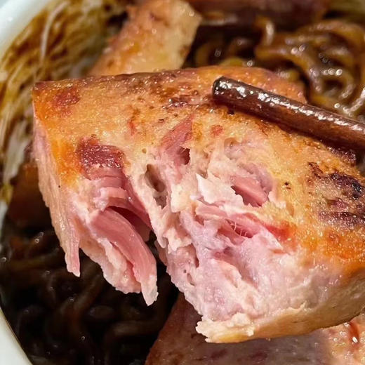 中粮小白猪午肉罐头 商品图5