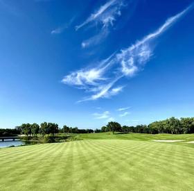 河北秦皇岛保利高尔夫球会