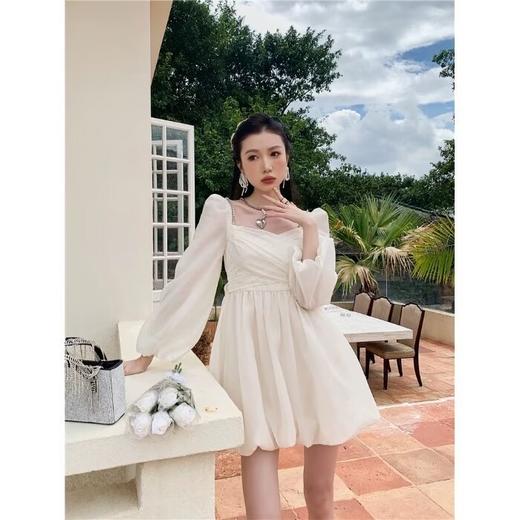 【初恋的美好❗️法式方领长袖连衣裙】女秋装新款甜美初恋风收腰显瘦花苞短裙 商品图3